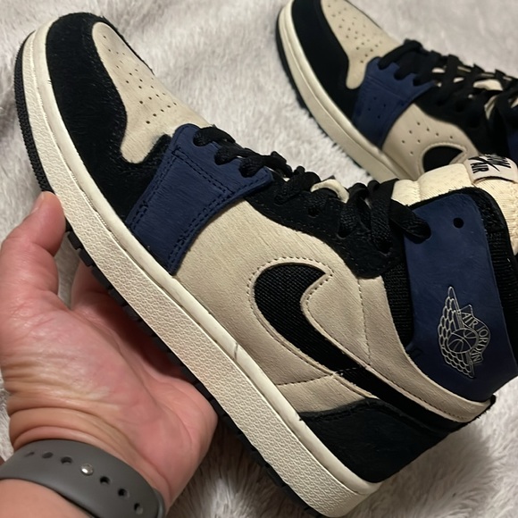 Air Jordan 1 Zoom CMFT 2 Shoe - Picture 4 of 15